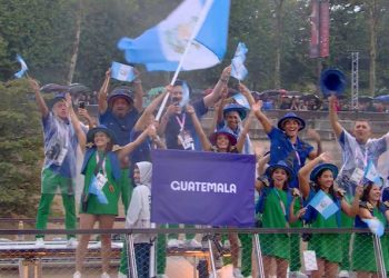 VIDEO | Así fue la participación de Guatemala en el desfile de inauguración de los Juegos Olímpicos de París 2024
