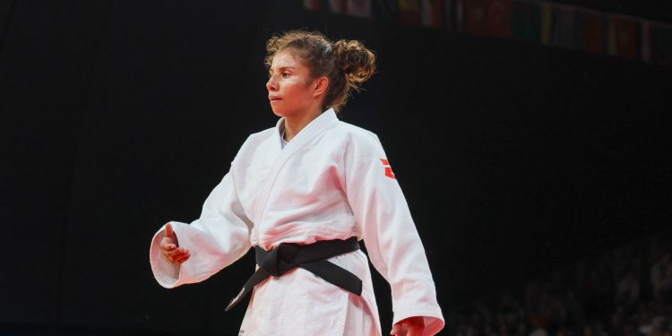 Jacqueline Solís se despide con la frente en alto de París 2024