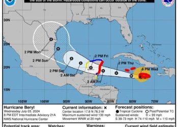 Se pronostica que el huracán Beryl llegará a la Península de Yucatán, México, este viernes después de mediodía./ Foto: NHC