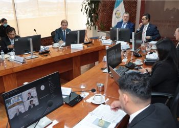 Ministerio de Finanzas coloca mil 400 millones de dólares en Bonos del Tesoro