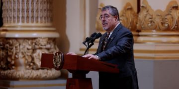 El presidente Bernardo Arévalo, durante conferencia de prensa sobre la negativa del Congreso a aprobar el estado de calamidad.