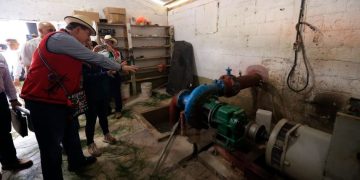 Presidente Bernardo Arévalo conoce sistema de electrificación en la zona reina, Quiché. / Foto: Gilber García.