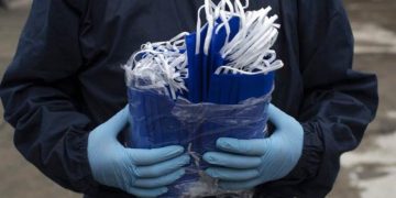 Salud recomienda el uso de mascarilla, sobre todo a personas con afecciones respiratorias. / Foto: Archivo.