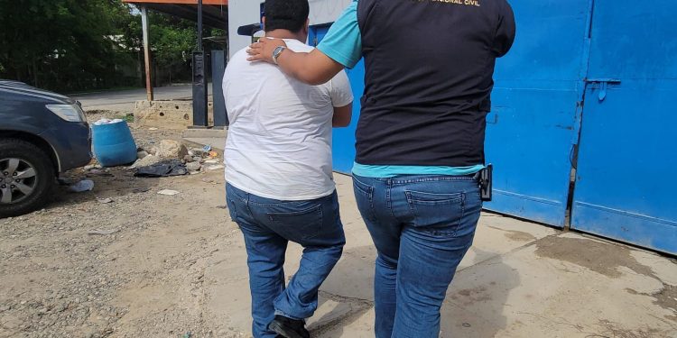 Desarticulan banda de estafadores en Zacapa que ofrecían visas de trabajo  
