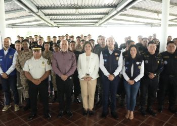 Vicepresidenta participa en la clausura del diplomado Por un Mundo Libre de Drogas. / Foto: Vicepresidencia de la República.