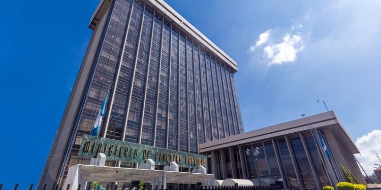 Prescinden 15 eventos de compra tras la improbación del estado de calamidad