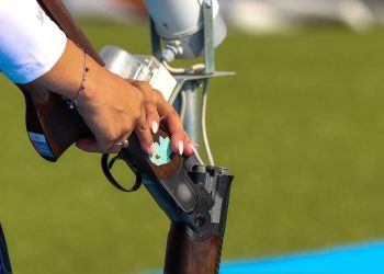 El detalle en el rifle de Adriana Ruano que acapara la atención mundial