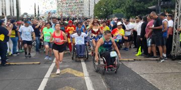 El evento celebró el aniversario de la PNC, y promovió valores fundamentales como la paz, la salud y la cohesión social. / Foto: PNC.