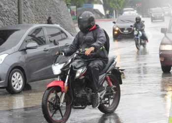 Conduzca con precaución durante temporada de lluvias. /Foto: IGSS.