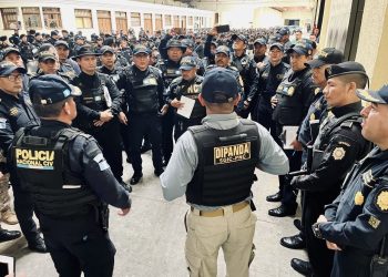 PNC realiza una mega requisa en "Pavoncito" la noche de este domingo 7 de julio.