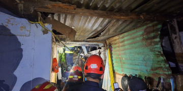 Un derrumbe destruyó una vivienda en Pastores, Sacatepéquez.