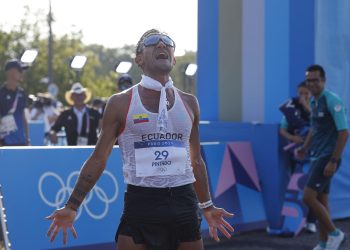 Brian Pintado baña a Ecuador en oro en los 20km marcha