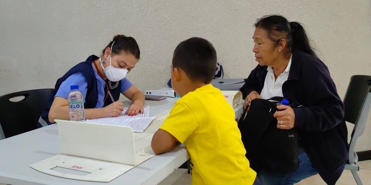 Jornada médica beneficia a más de 200 personas en Amatitlán