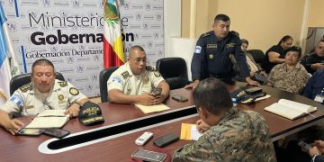 Reunión de la Mesa de Seguridad para combatir la criminalidad y reducir la violencia en Jalapa