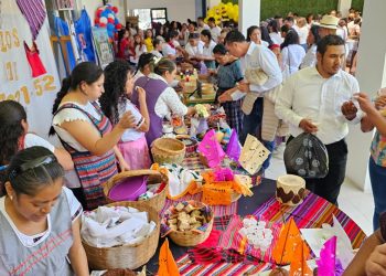 Festival Intercultural en Jalapa fortalece la educación bilingüe y las tradiciones locales