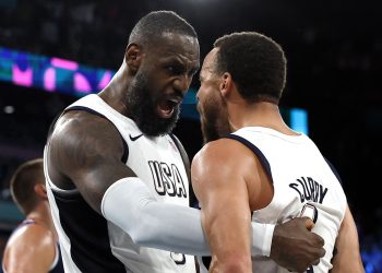 Estados Unidos sufre pero jugará la final contra Francia