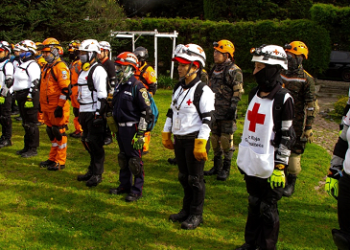Socorristas son capacitados en rescate de víctimas en áreas colapsadas en San Marcos