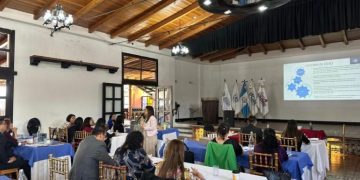 Capacitan a jueces en la prevención de la separación familiar innecesaria. / Foto: SBS.