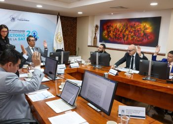 Comisión de Postulación para la elección del Directorio de la SAT.