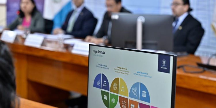 Conferencia de prensa ministerio de Finanzas Públicas