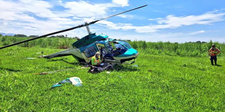 El helicóptero sobrevolaba el ingenio Pantaleón. /Foto: DGAC.