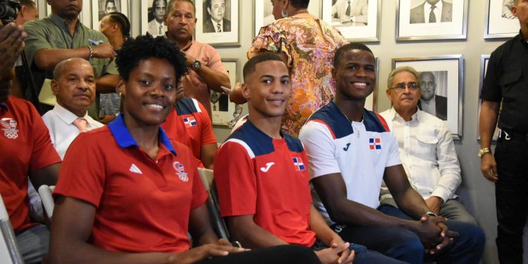 Los medallistas dominicanos reciben el “mejor” premio económico de América