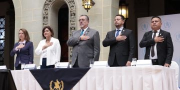 Presidente del Congreso, Nery Ramos, se comprometió a impulsar el consenso para lograr aprobación de la ley del agua en el país. / Foto: Noé Pérez.