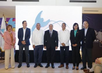 Primer ministro de Belice se reúne con empresarios guatemaltecos