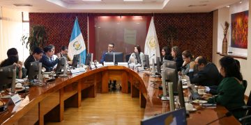 Primera reunión del Comité Nacional de Modernización del Organismo Ejecutivo. / Foto: Minfin.