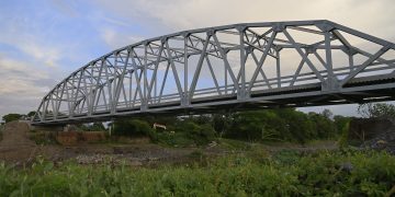 Puente vehicular El Tule, Jutiapa. / Foto: Álvaro Interiano.