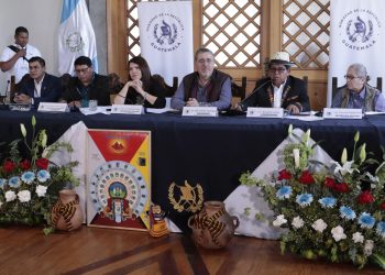 Presidente Bernardo Arévalo sostuvo varias reuniones con autoridades indígenas ancestrales y alcaldes municipales del departamento de San Marcos. / Foto: Daniel Ordóñez.