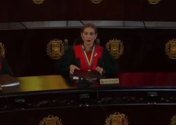 El Tribunal Supremo de Justicia de Venezuela ratificó decisión del Tribunal Electoral sobre victoria de Maduro. Once países califican de fraude esa decisión.