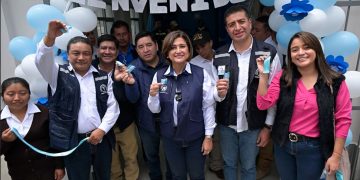 Vicepresidenta inaugura puestos de Salud en Tacaná, San Marcos