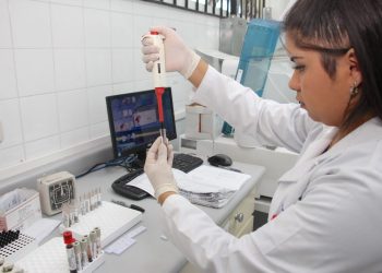 Las autoridades del IGSS han girado instrucciones en todas las unidades médicas para reactivar las acciones de vigilancia y monitoreo, aunque a la fecha no se ha reportado ningún caso en el país. / Foto: IGSS.