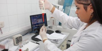 Las autoridades del IGSS han girado instrucciones en todas las unidades médicas para reactivar las acciones de vigilancia y monitoreo, aunque a la fecha no se ha reportado ningún caso en el país. / Foto: IGSS.