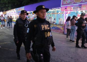 Refuerzan seguridad en la feria de Jocotenango con más de 500 agentes de PNC desplegados