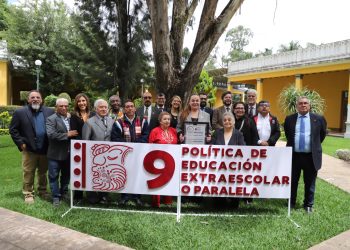 El Consejo Nacional de Educación presentó al novena Política de Educación Extraescolar o Paralela. /Foto: Mineduc.