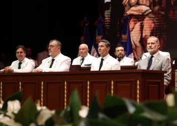Presidente Arévalo junto a mandatarios y el rey de España en la toma de posesión de Luis Abinader. / Foto: Casa Real de España.