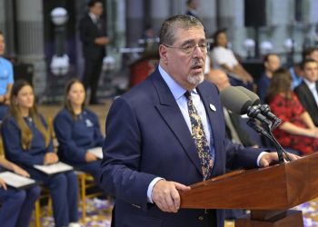 Presidente anuncia iniciativa Ciudades Deportivas. / Foto: Álvaro Interiano.