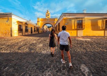 Guatemala es uno de los mejores destinos para explorar. El país ofrece sitios increíbles como la Antigua Guatemala. /Foto: Inguat.