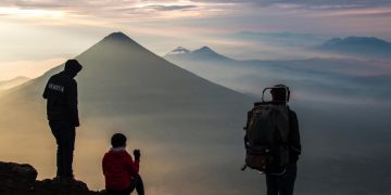 Inguat ha reforzado las acciones para mejorar la seguridad de los turistas en el ascenso a volcanes. /Foto: Inguat.