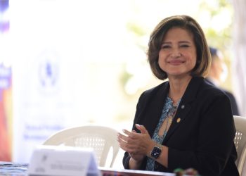 Vicepresidenta Karin Herrera. /Foto: Gilber García.