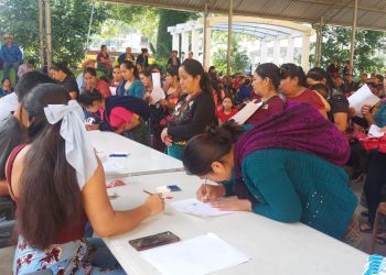 Gobierno entrega raciones de alimentos a familias con niños identificados con desnutrición aguda