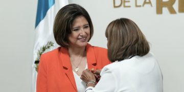 Vicepresidenta Karin Herrera participó en el Foro Parlamentario de Mujeres del Congreso. /Foto: Vicepresidencia de la República.