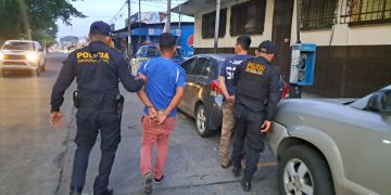 Dos capturados este sábado en Nueva Concepción, Escuintla. / Foto: PNC.