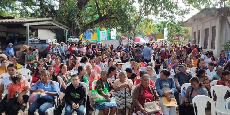 Entregan más de 3 mil raciones de alimentos en Guastatoya, El Progreso