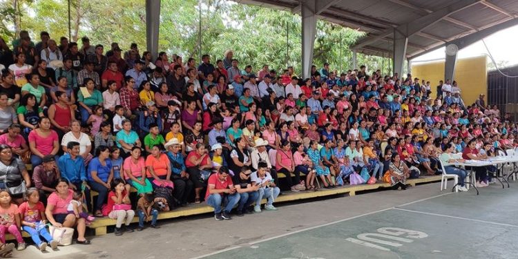 Inicia entrega de 7 mil 780 raciones de alimentos en San Agustin Acasaguastlán