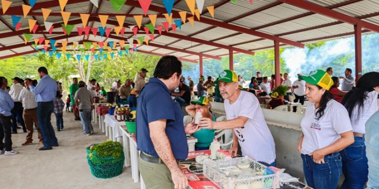 Impulsan Feria Agropecuaria y Festival del Maíz en Flores, Petén