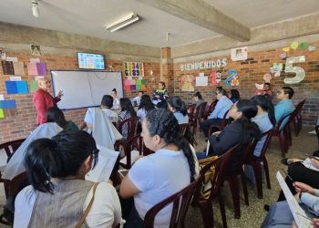 Jalapa coordina actividades para celebrar el 203 aniversario de la independencia de Guatemala
