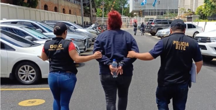 Capturan a seis presuntos extorsionistas. / Foto: PNC.